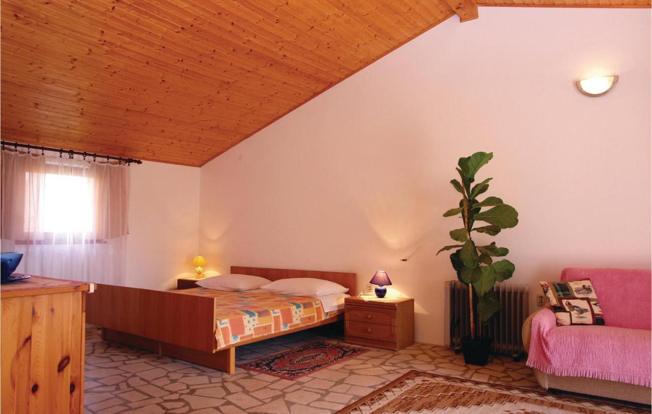 Nice Apartment In Pula With Wifi Esterno foto