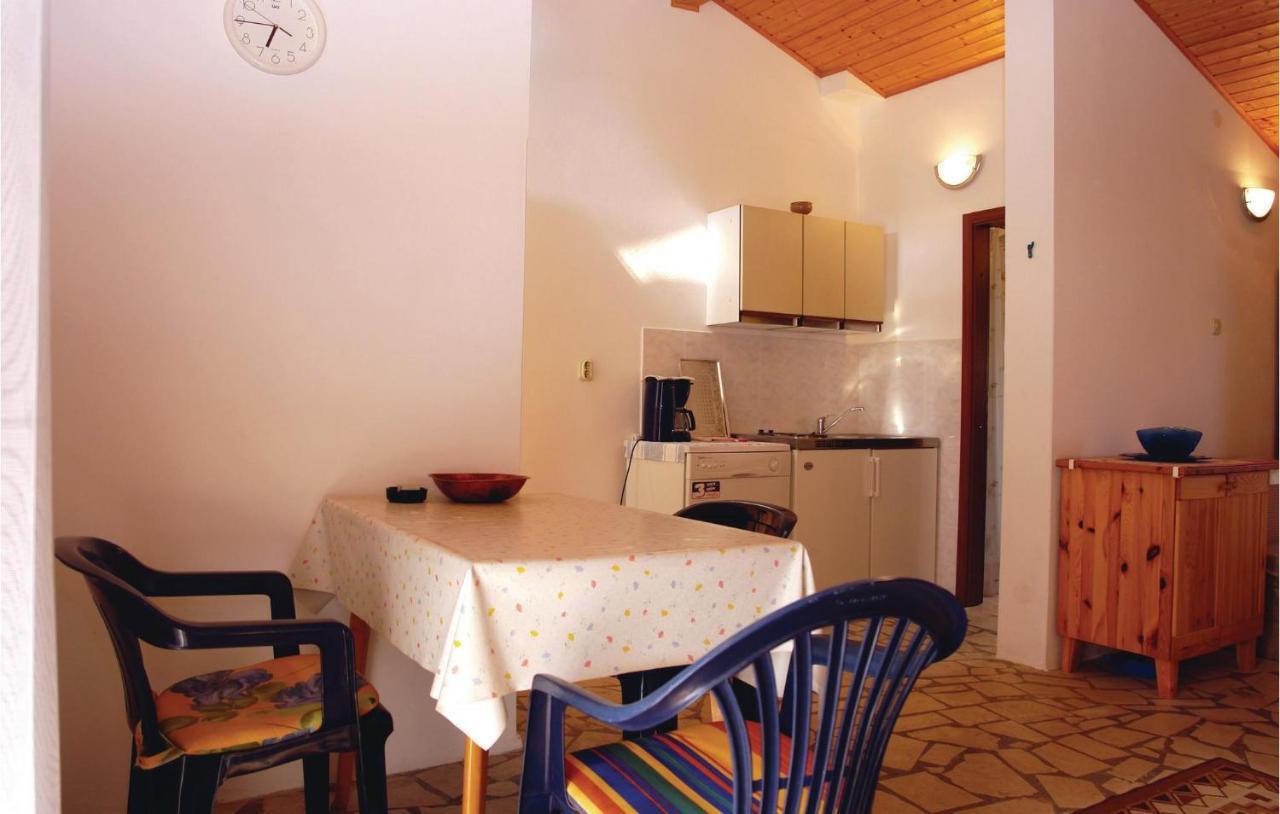 Nice Apartment In Pula With Wifi Esterno foto