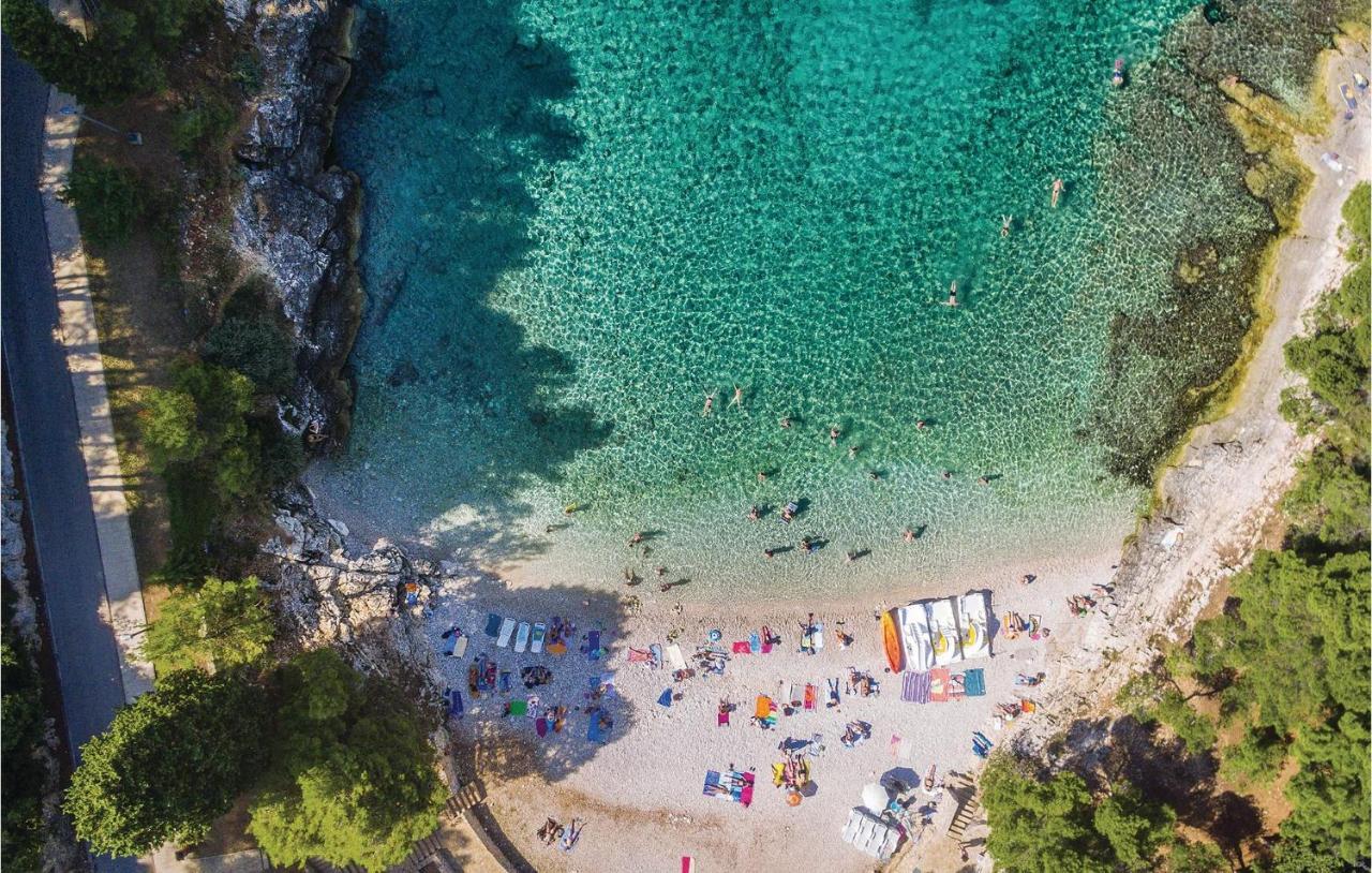 Nice Apartment In Pula With Wifi Esterno foto
